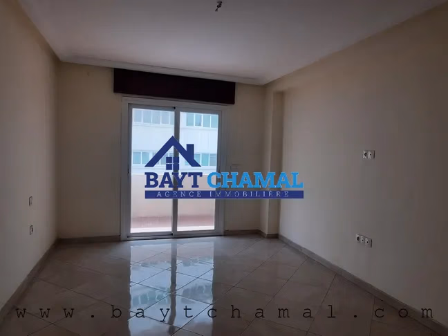 Apartamento en Venta en Tánger: Espacio Moderno de 142m²