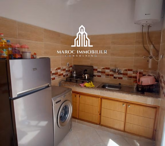 شقة للإيجار مع تراس في الطابق الأرضي شقة للإيجار مع تراس في الطابق الأرضي