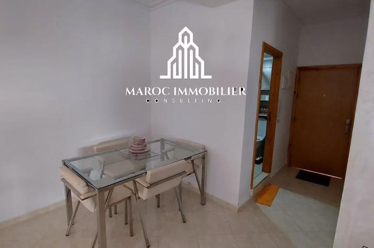 شقة للإيجار مع تراس في الطابق الأرضي شقة للإيجار مع تراس في الطابق الأرضي