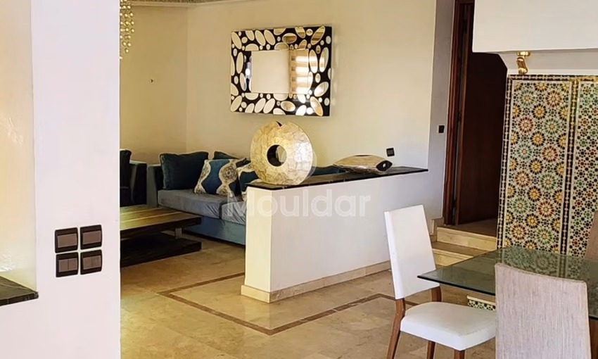 Maison à vendre - 4 chambres, 900 m² Maison à vendre - 4 chambres, 900 m²