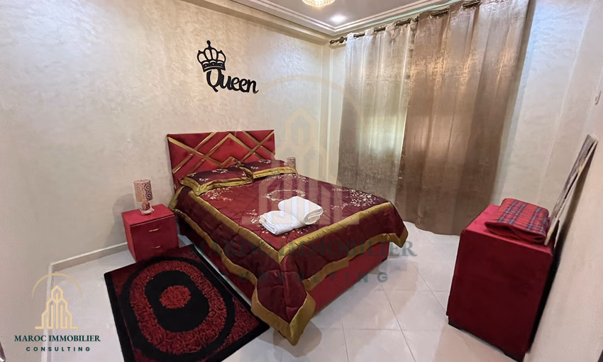 شقة للإيجار مع تراس في الطابق الثاني