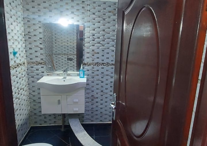 فيلا للإيجار مع حديقة فيلا للإيجار مع حديقة