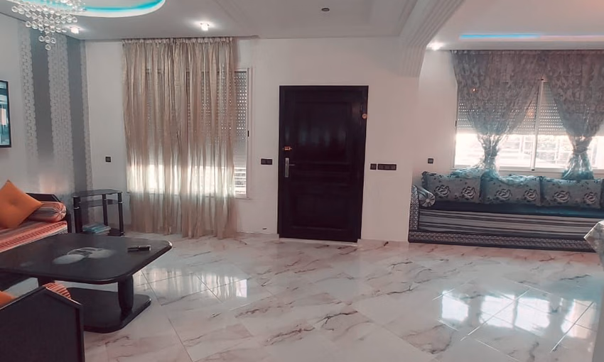 فيلا للإيجار مع حديقة فيلا للإيجار مع حديقة