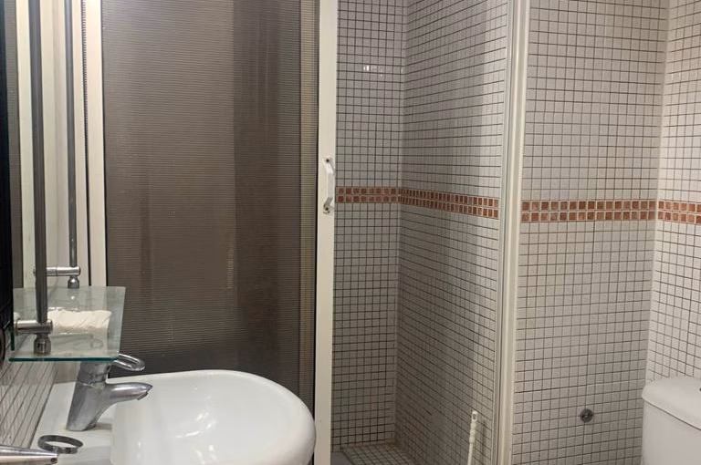 Apartment for rent with terrace