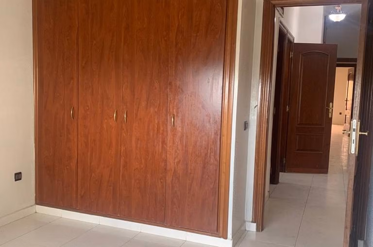 Apartment for rent with terrace