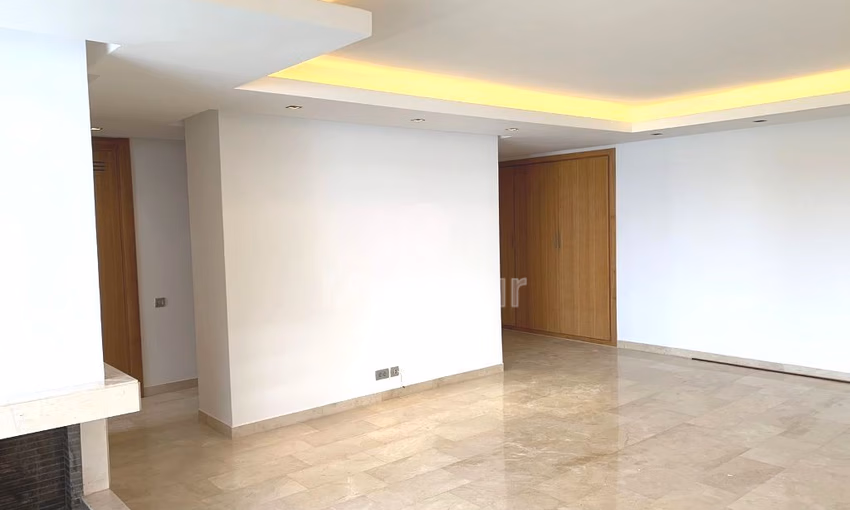 Apartamento en alquiler - 3 habitaciones - 150m², Souissi, Rabat Apartamento en alquiler - 3 habitaciones - 150m², Souissi, Rabat