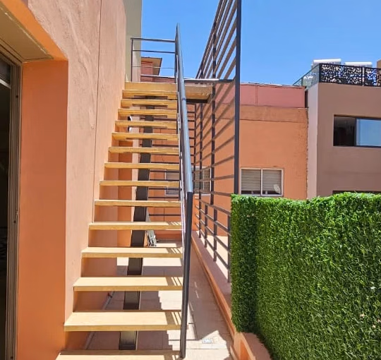 Δωρεάν διαμέρισμα προς πώληση με βεράντα