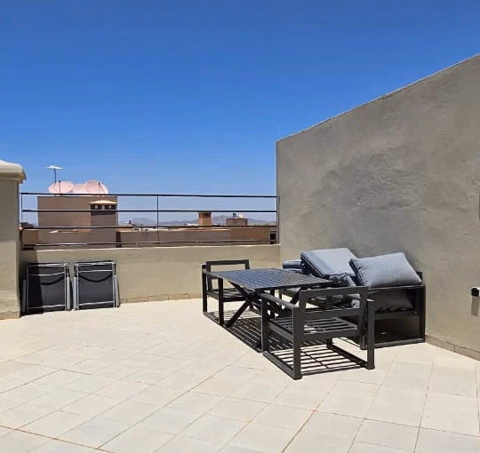 Δωρεάν διαμέρισμα προς πώληση με βεράντα