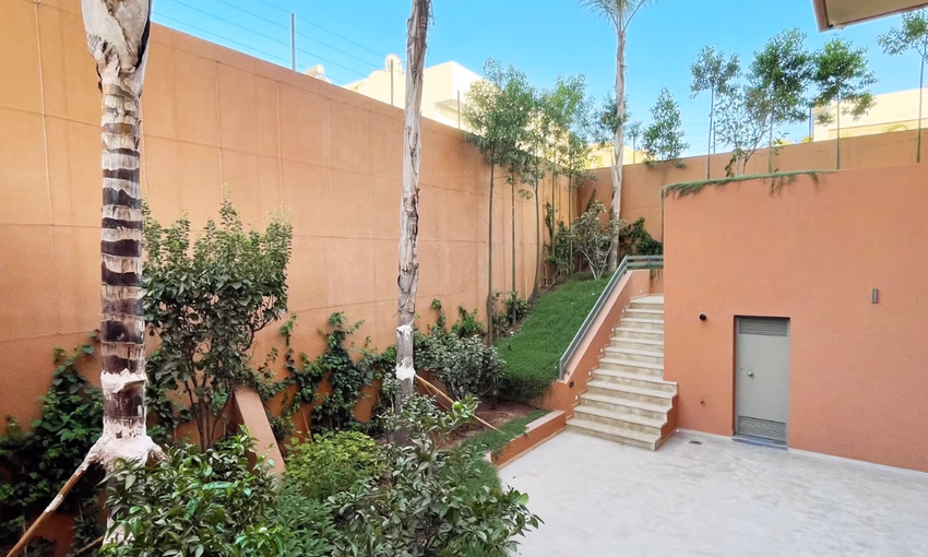 Vilă de vânzare cu piscină