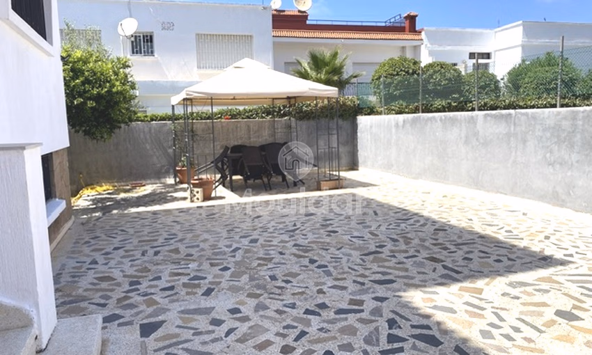 Villa for rent - 5 bedrooms, 400m² Villa for rent - 5 bedrooms, 400m²