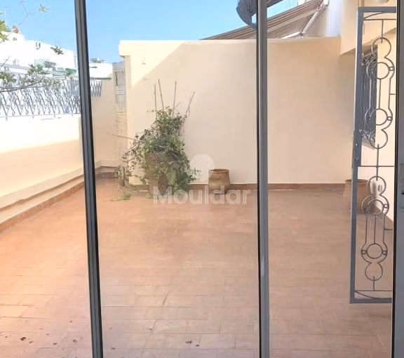 شقة للإيجار - 130م²، 2 غرف، الطابق الرابع شقة للإيجار - 130م²، 2 غرف، الطابق الرابع