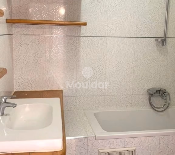 شقة للإيجار - 130م²، 2 غرف، الطابق الرابع شقة للإيجار - 130م²، 2 غرف، الطابق الرابع