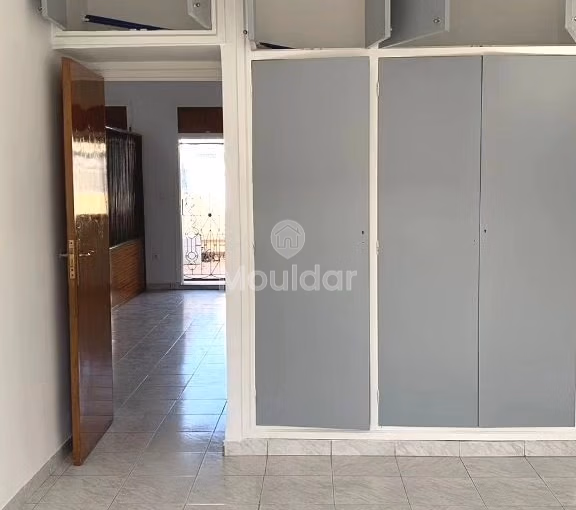 شقة للإيجار - 130م²، 2 غرف، الطابق الرابع شقة للإيجار - 130م²، 2 غرف، الطابق الرابع