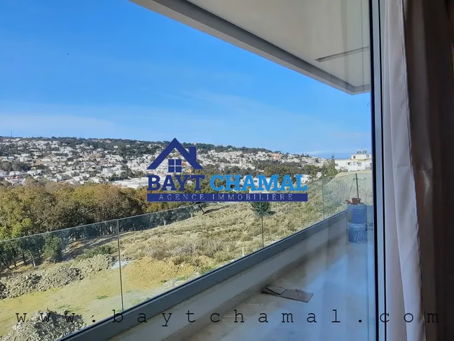 Apartamento Espacioso en Venta en Tánger - Californie: 200m²