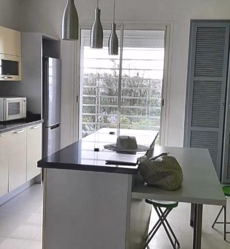 Villa for Sale - 4 Bedrooms, 1000 m²