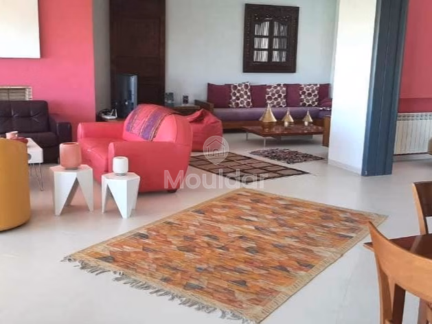 Villa for Sale - 4 Bedrooms, 1000 m²