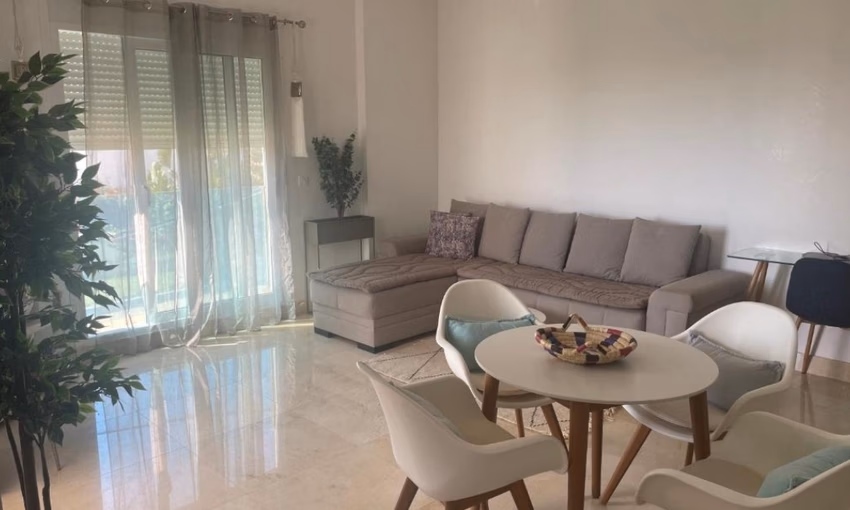 Apartment for rent with swimming pool