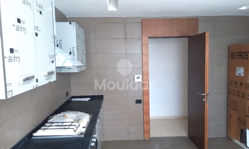 Apartment for sale - 5 bedrooms, 293 m², 4th floor