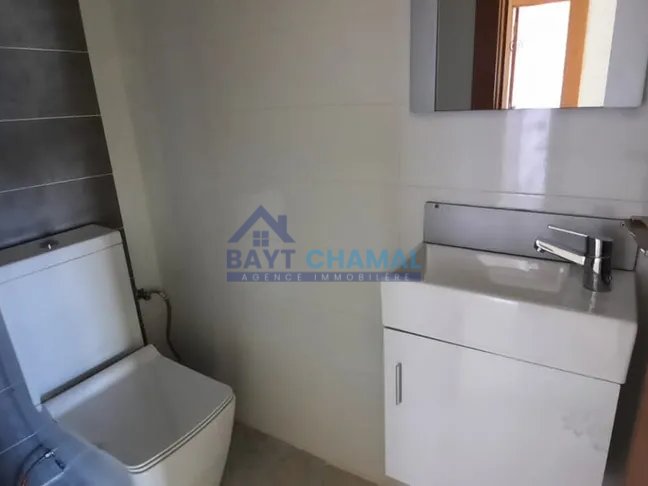 شقة 3 غرف للإيجار في مالاباطا، طنجة - 95م² - view 6