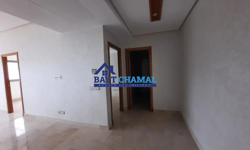 شقة للإيجار في طنجة - مرشان: مساحة معيشة مثالية - view 3