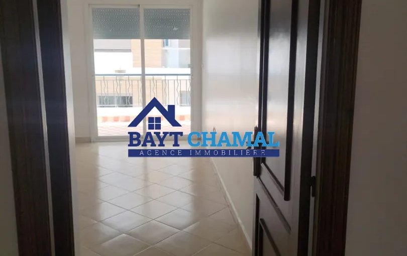 Apartament fermecător cu 3 camere de închiriat în Tanger - 165 m² - view 6
