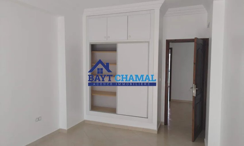 Charming 3-Bedroom Apartment for Rent in Tangier - 165m² - view 5