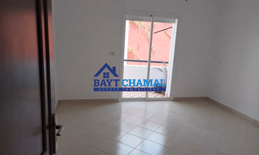 Encantador apartamento de 3 habitaciones en alquiler en Tánger - 165m²