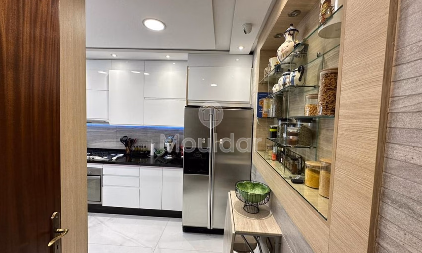 Apartment for sale, 3 bedrooms, 180 m²