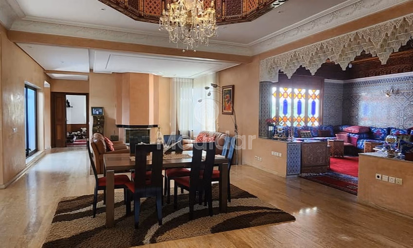 فيلا للبيع، 4 غرف نوم، 600 متر مربع قابل للسكن