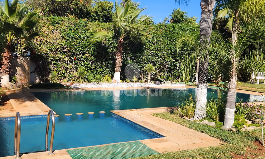 فيلا للبيع، 4 غرف نوم، 600 متر مربع قابل للسكن