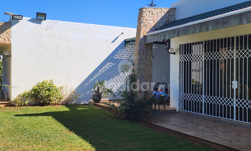 فيلا للبيع، 4 غرف نوم، 600 متر مربع قابل للسكن