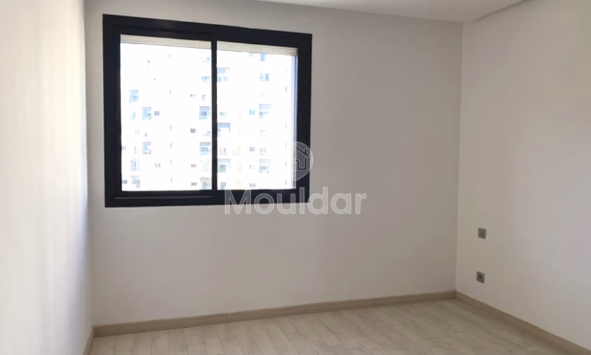 Apartamento en alquiler - 2 habitaciones, 100m², 3er piso
