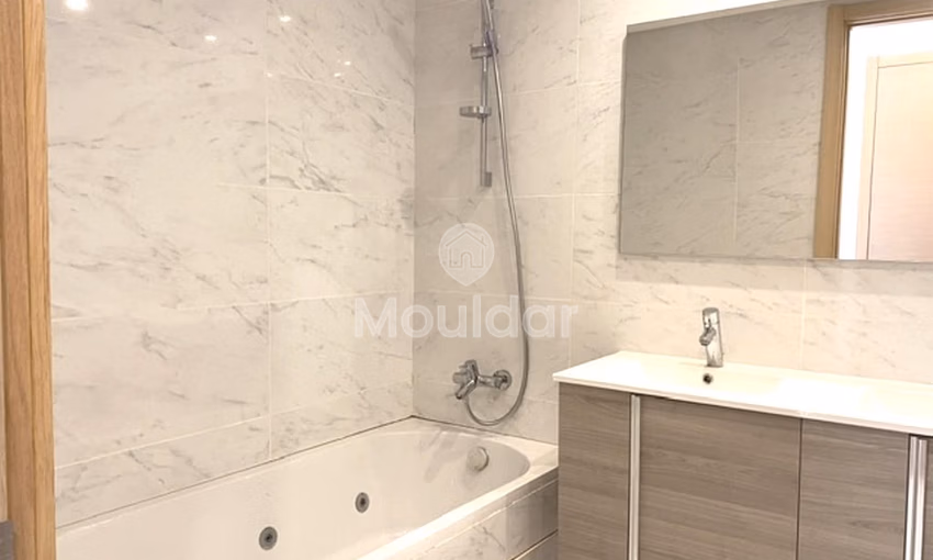 Apartamento en alquiler - 2 habitaciones, 100m², 3er piso