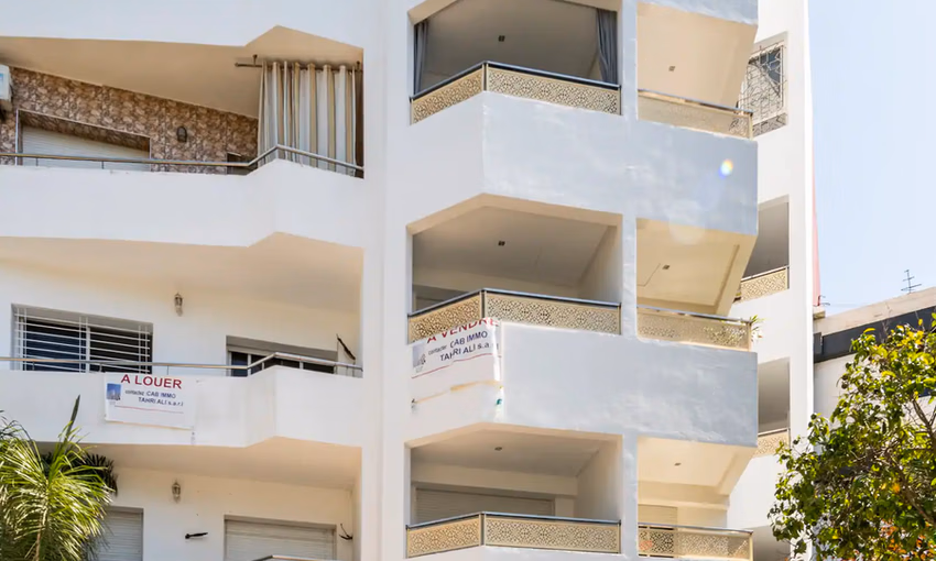 Apartment for rent with balcony