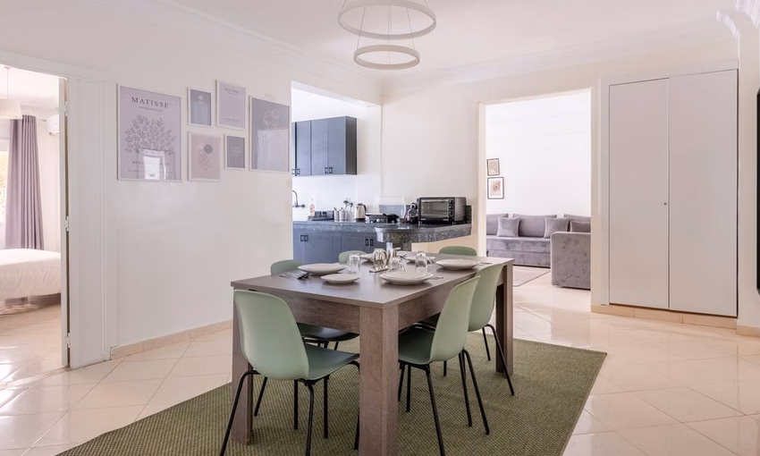 Apartment for rent with parking