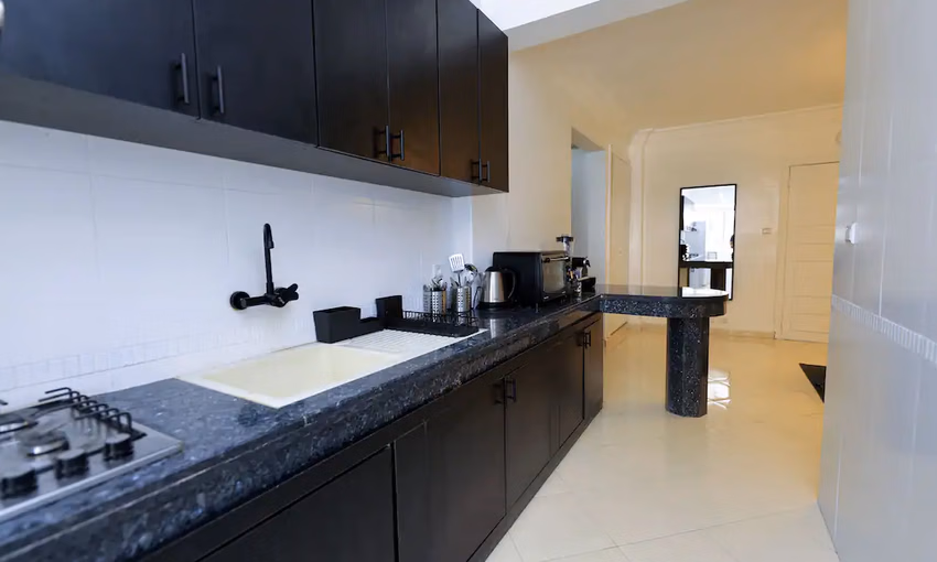 Apartment for rent with parking