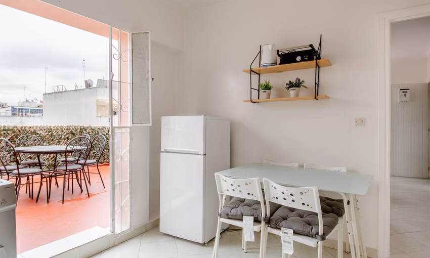 Apartment for rent with terrace