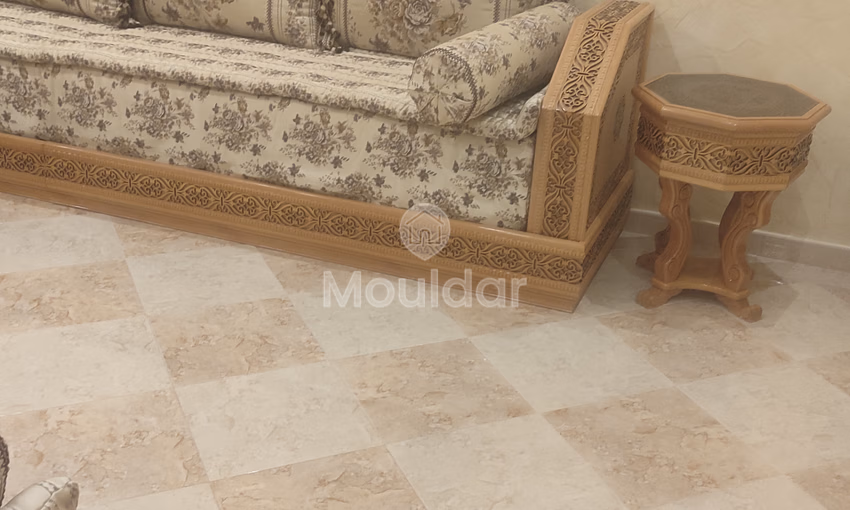 شقة للبيع مع تراس في الطابق الأرضي شقة للبيع مع تراس في الطابق الأرضي