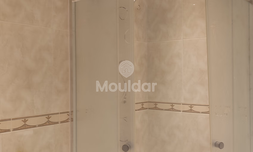 شقة للبيع مع تراس في الطابق الأرضي شقة للبيع مع تراس في الطابق الأرضي