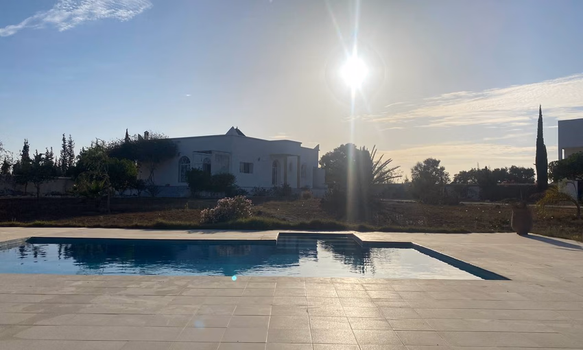 Villa à vendre avec piscine