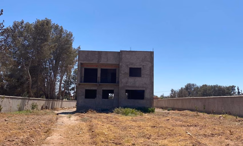 Villa à vendre avec piscine - view 2