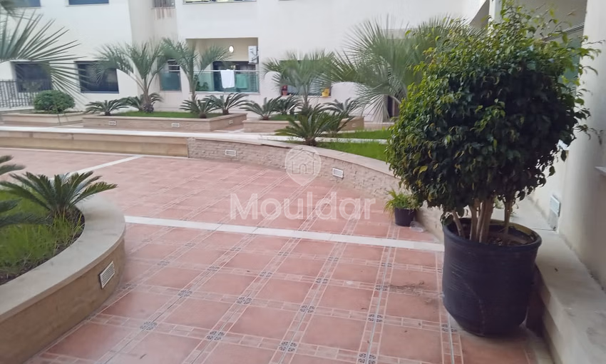 Apartment for rent with terrace Apartment for rent with terrace