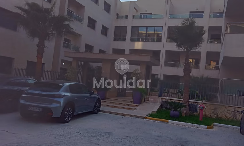 Apartment for rent with terrace