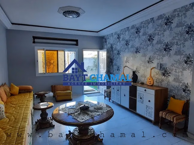 Villa en Alquiler en Tánger: Elegancia y Confort en 200m²