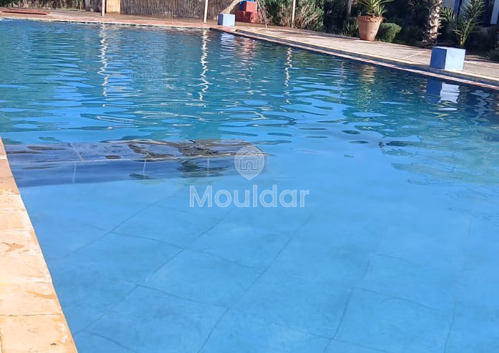 فيلا للبيع مع مسبح، 4 غرف نوم