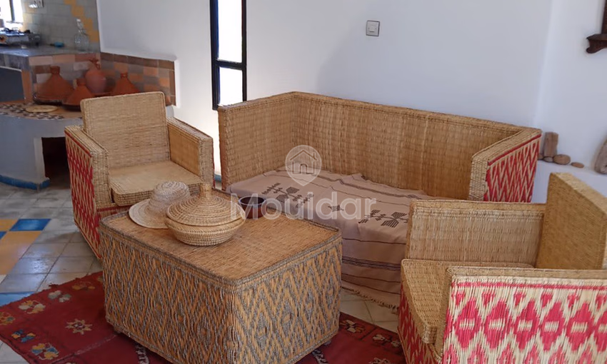 فيلا للبيع مع مسبح، 4 غرف نوم