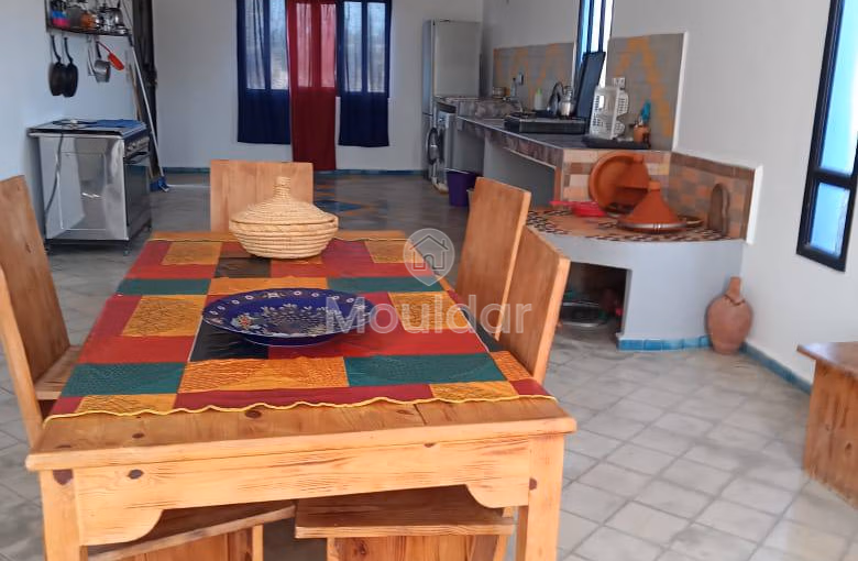 فيلا للبيع مع مسبح، 4 غرف نوم