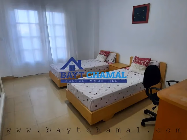 Apartamento en Alquiler en Tánger: 150m², 3 Habitaciones Espaciosas