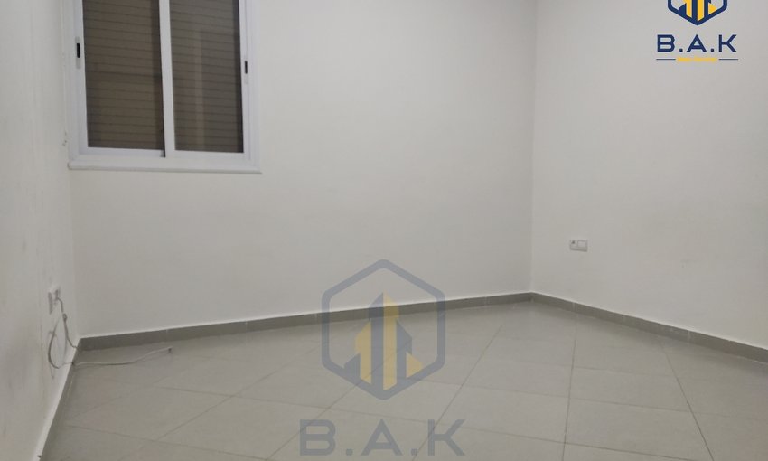 Apartamento para alugar com varanda no primeiro andar - view 9
