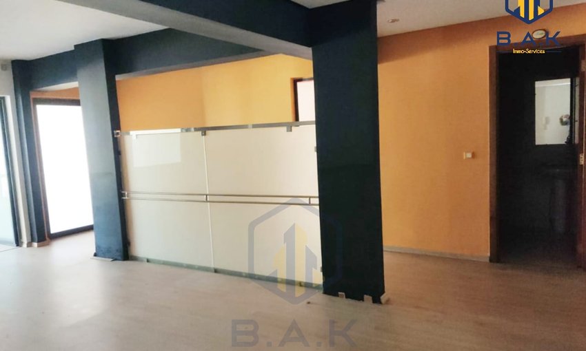 Office for rent with terrace on the first floor - view 5